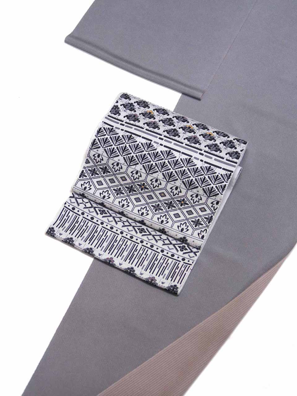 江戸小紋（両面染め。正絹Washable：銀鼠と薄赤茶：鮫と子持ち縞）