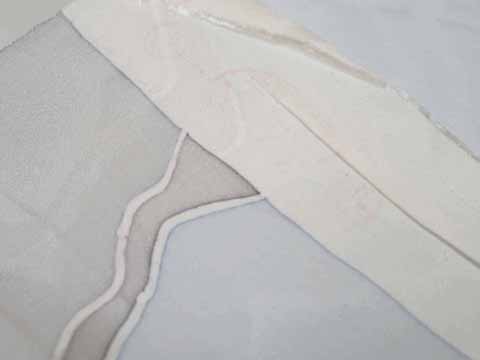 紋意匠縮緬（絹100% 39cm×13.2m）の生地・検印