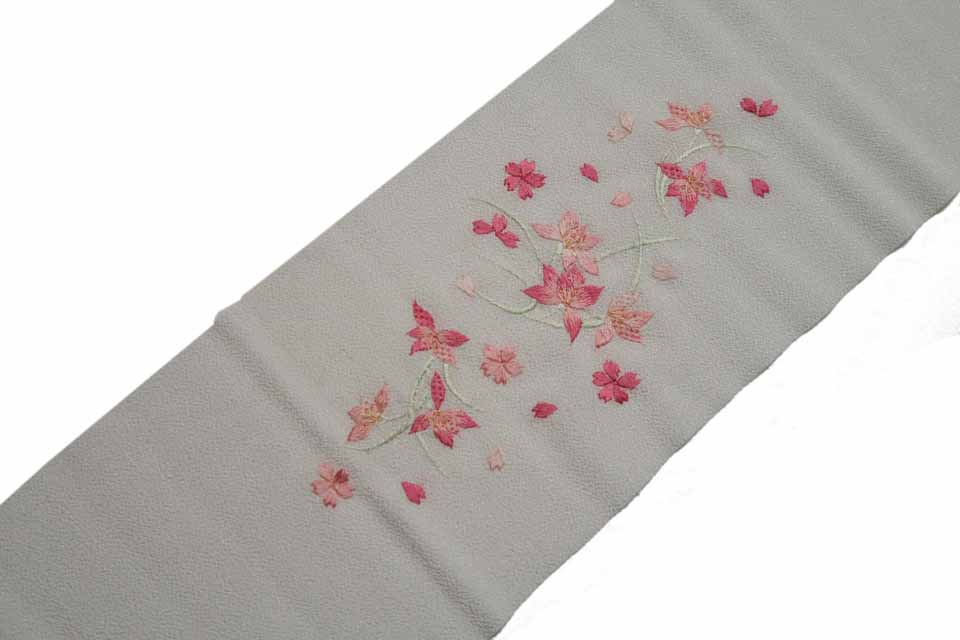 No.12501004：刺繍衿