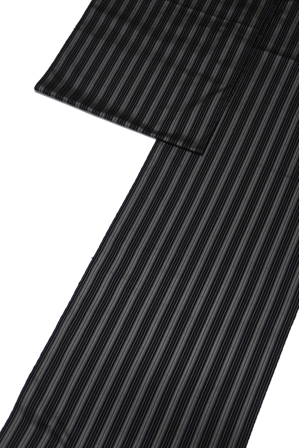 大島（本場大島：黒銀鼠：大小縞）