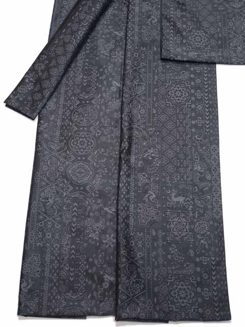 御召縮緬で作るきもの衿コート