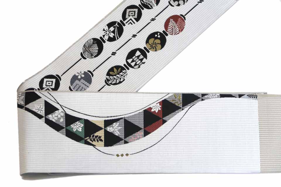 細帯（博多織（半幅帯両面織）：白鼠：有職蹌踉提灯縞）