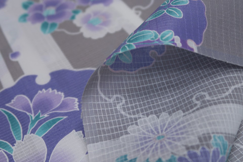 浴衣（雪輪に秋草）の生地の拡大図