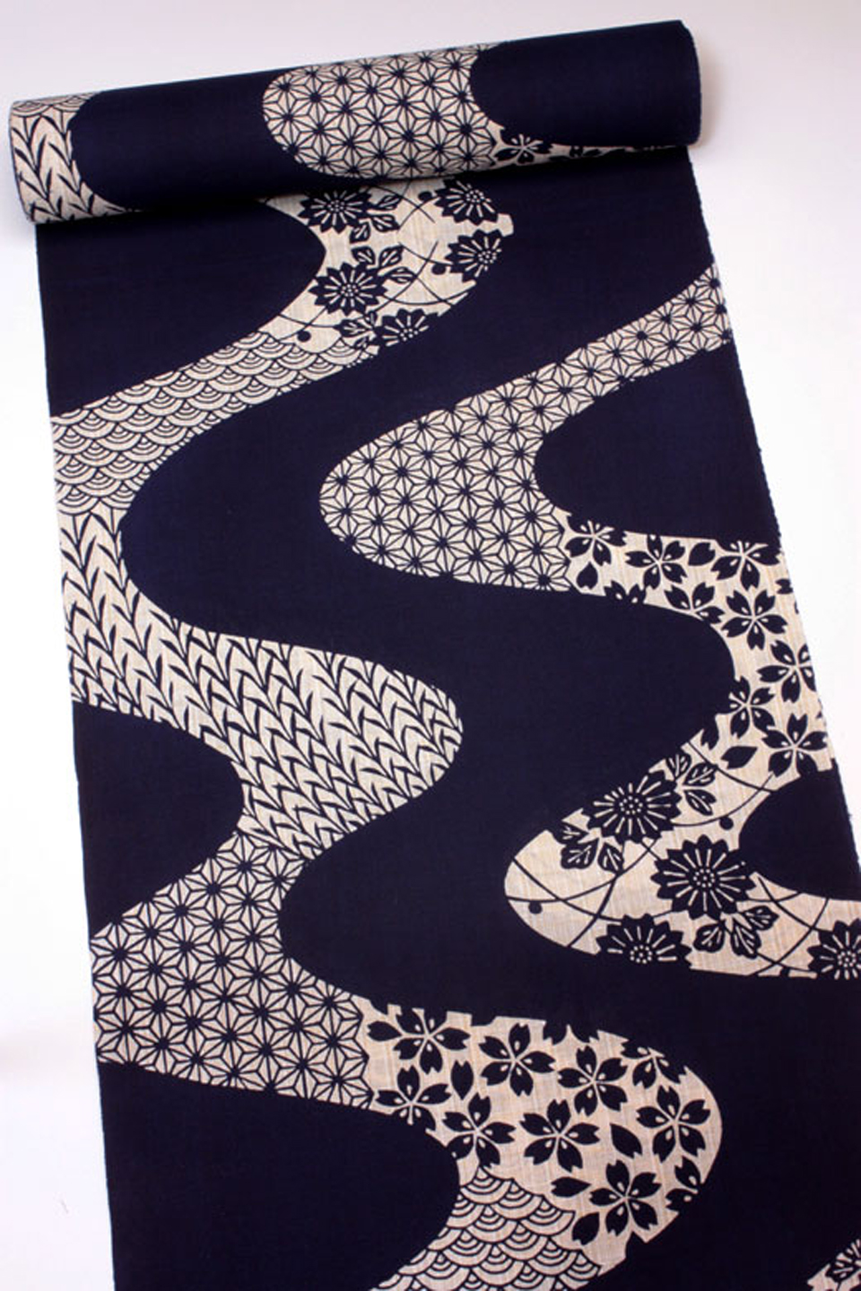 浴衣（夏：藍：流水）