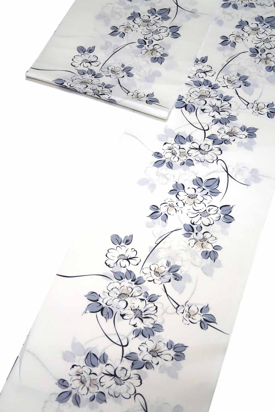 浴衣（染め浴衣：白地：山茶花文）