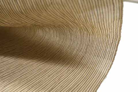 小千谷縮みの生地の拡大図