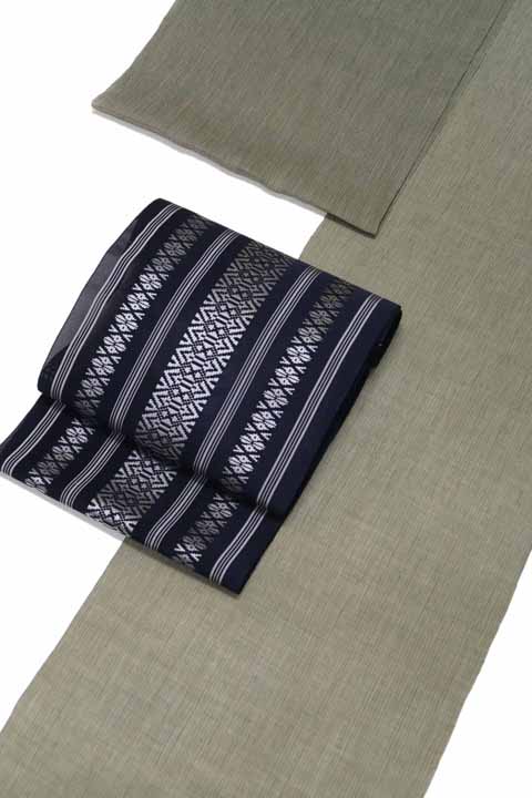 小千谷縮みに合わせる帯